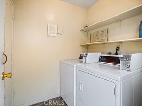 22855 Vanowen, West Hills (los Angeles) CA 91307