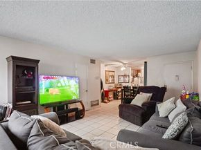 22855 Vanowen, West Hills (los Angeles) CA 91307