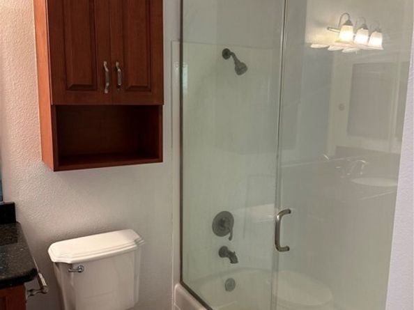 7101 Farralone Avenue 135, Canoga Park (los Angeles) CA 91303