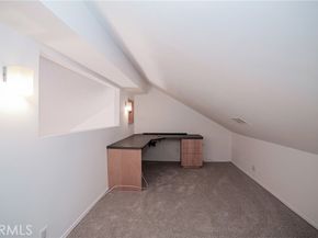 7101 Farralone Avenue 135, Canoga Park (los Angeles) CA 91303