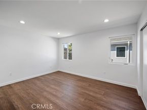 7445 Balcom Avenue, Reseda (los Angeles) CA 91335