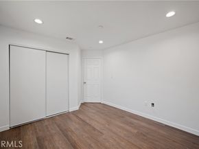 7445 Balcom Avenue, Reseda (los Angeles) CA 91335