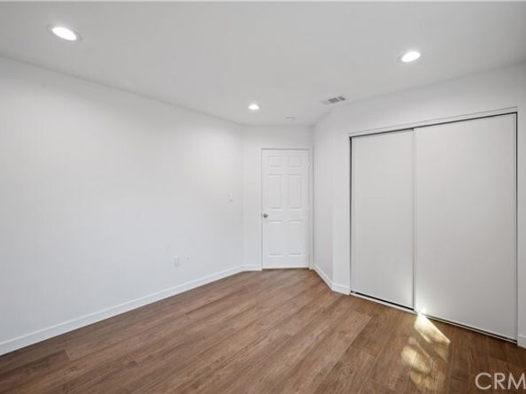 7445 Balcom Avenue, Reseda (los Angeles) CA 91335
