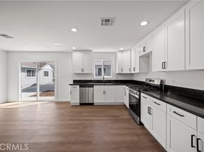 7445 Balcom Avenue, Reseda (los Angeles) CA 91335