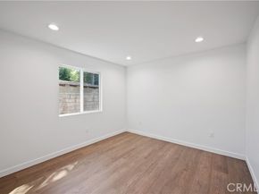 7445 Balcom Avenue, Reseda (los Angeles) CA 91335