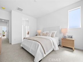 9423 N Sepulveda Blvd 1, North Hills (los Angeles) CA 91343