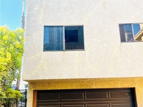 18958 Sherman Way 19, Reseda (los Angeles) CA 91335