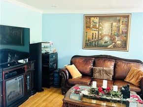 18958 Sherman Way 19, Reseda (los Angeles) CA 91335