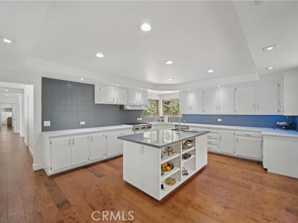 12218 Sarazen Place, Granada Hills (los Angeles) CA 91344