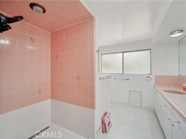 12218 Sarazen Place, Granada Hills (los Angeles) CA 91344