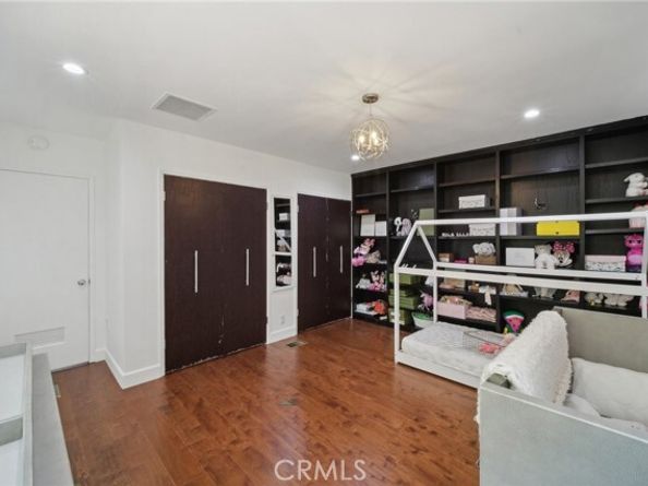 12218 Sarazen Place, Granada Hills (los Angeles) CA 91344