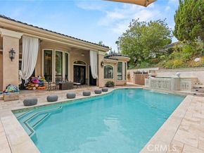 4555 Winnetka Avenue, Woodland Hills (los Angeles) CA 91364