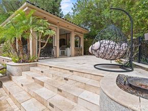 4555 Winnetka Avenue, Woodland Hills (los Angeles) CA 91364