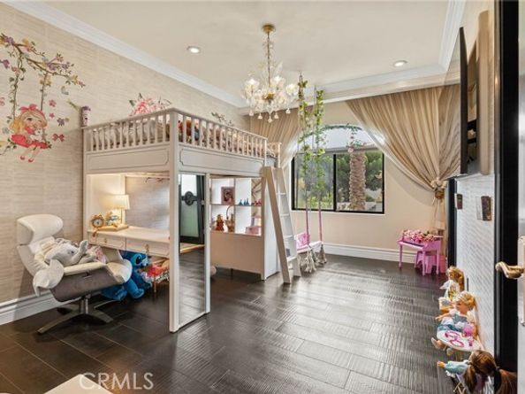 4555 Winnetka Avenue, Woodland Hills (los Angeles) CA 91364