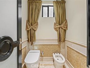 4555 Winnetka Avenue, Woodland Hills (los Angeles) CA 91364