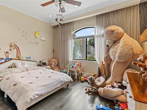 4555 Winnetka Avenue, Woodland Hills (los Angeles) CA 91364