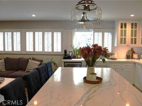 18146 Oxnard Street 48, Tarzana (los Angeles) CA 91356