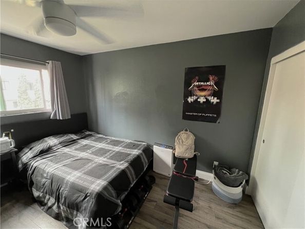 18146 Oxnard Street 48, Tarzana (los Angeles) CA 91356