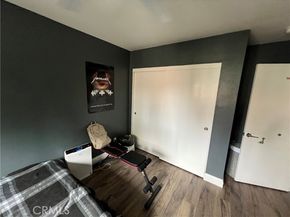 18146 Oxnard Street 48, Tarzana (los Angeles) CA 91356