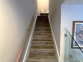 18146 Oxnard Street 48, Tarzana (los Angeles) CA 91356