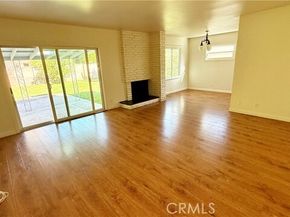 16121 Liggett, North Hills (los Angeles) CA 91343