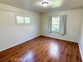 16121 Liggett, North Hills (los Angeles) CA 91343