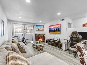 6545 Reseda Boulevard 6, Reseda (los Angeles) CA 91335