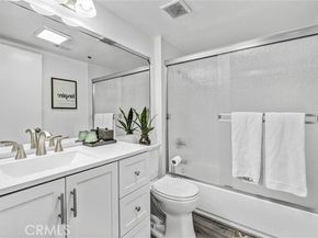 6545 Reseda Boulevard 6, Reseda (los Angeles) CA 91335
