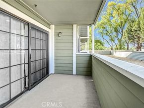 6545 Reseda Boulevard 6, Reseda (los Angeles) CA 91335