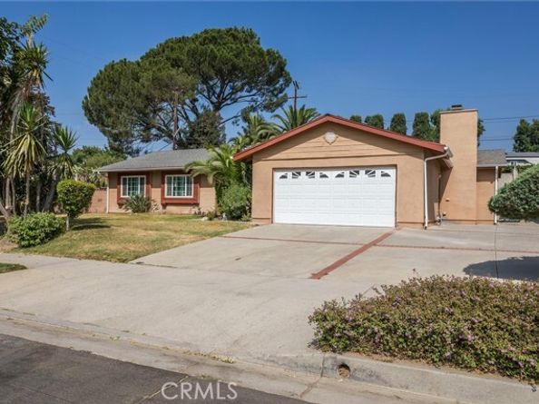 11235 Sunburst Street, Sylmar (los Angeles) CA 91342