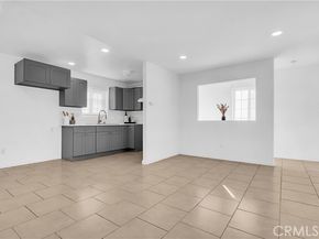 1301 E Pacific Coast, Wilmington (los Angeles) CA 90744