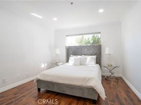 13801 Oxnard st 202, Van Nuys (los Angeles) CA 91401
