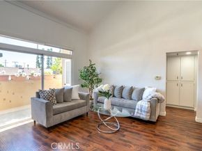 13801 Oxnard st 202, Van Nuys (los Angeles) CA 91401