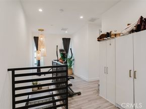 10247 Floralita Avenue, Sunland (los Angeles) CA 91040