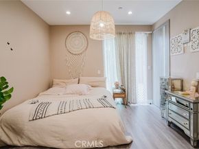 10247 Floralita Avenue, Sunland (los Angeles) CA 91040