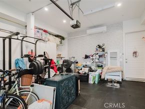 10247 Floralita Avenue, Sunland (los Angeles) CA 91040