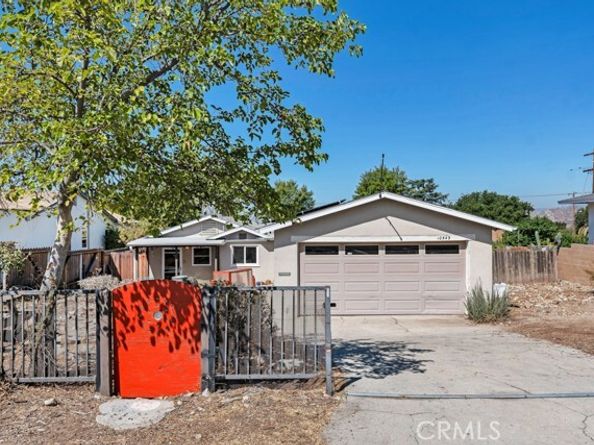 10549 Mcclemont Avenue, Tujunga (los Angeles) CA 91042