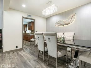 15409 Wyandotte Street, Van Nuys (los Angeles) CA 91406