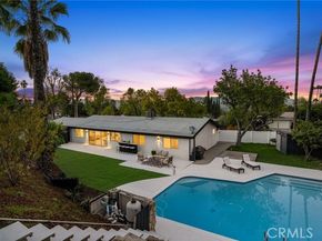 20632 Tiara Street, Woodland Hills (los Angeles) CA 91367