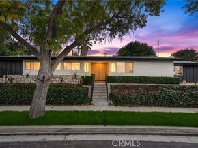 20632 Tiara Street, Woodland Hills (los Angeles) CA 91367