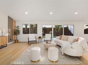 20632 Tiara Street, Woodland Hills (los Angeles) CA 91367