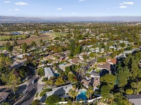 20632 Tiara Street, Woodland Hills (los Angeles) CA 91367