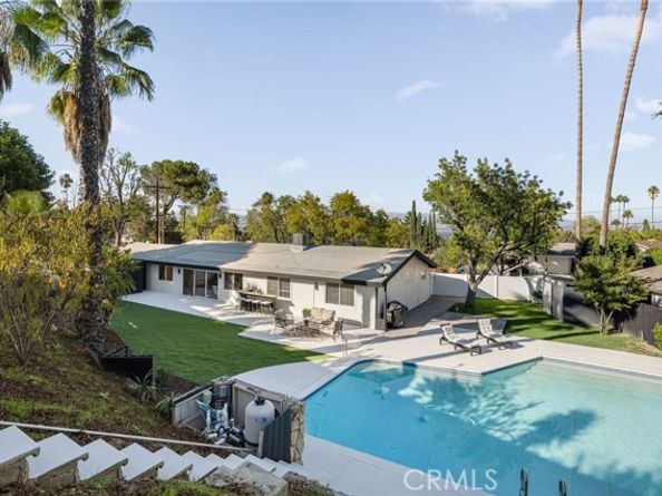 20632 Tiara Street, Woodland Hills (los Angeles) CA 91367