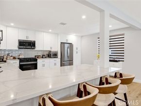 16052 Bahama Street, North Hills (los Angeles) CA 91343