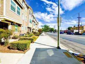 14124 W Pine Lane, Van Nuys (los Angeles) CA 91405