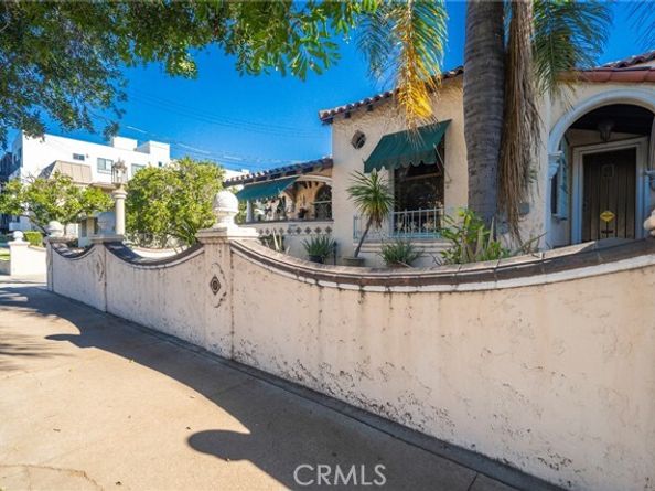 6130 Whitsett Ave, North Hollywood (los Angeles) CA 91606