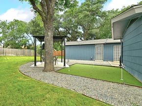 5700 Avenue G, Austin TX 78752