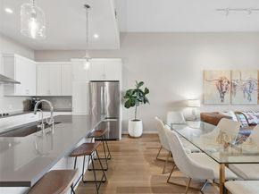 5921 Hi Line RD 1303, Austin TX 78734