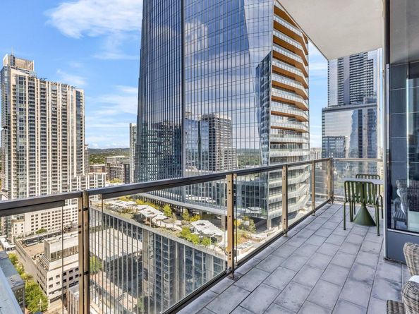 210 Lavaca ST 2308, Austin TX 78701