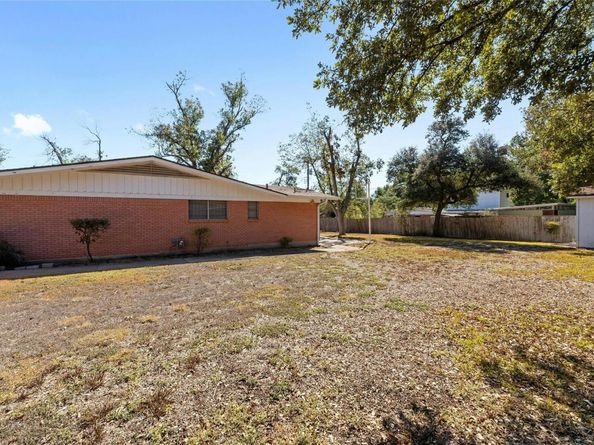 1311 Ridgehaven DR, Austin TX 78723